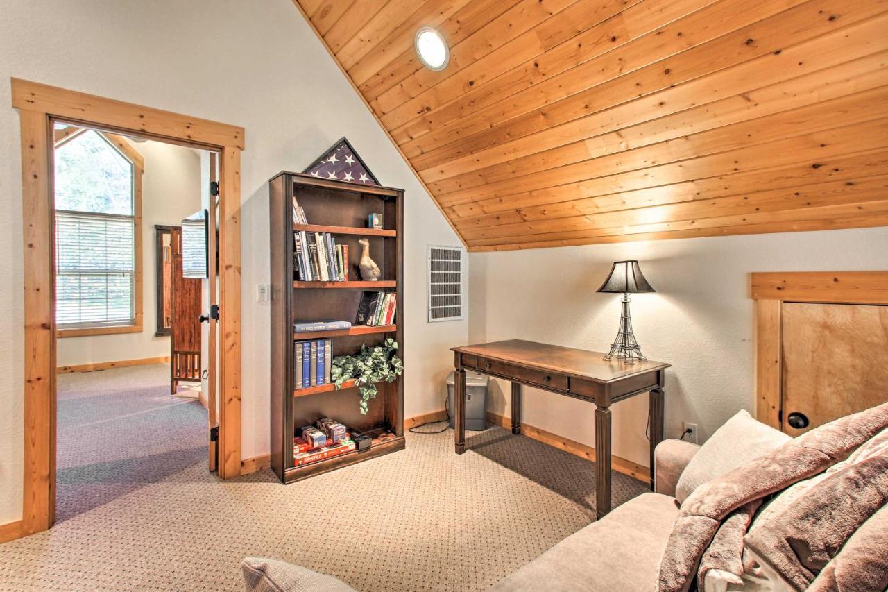Klamath Falls Cabin Retreat With Deck And Grill! Eksteriør billede